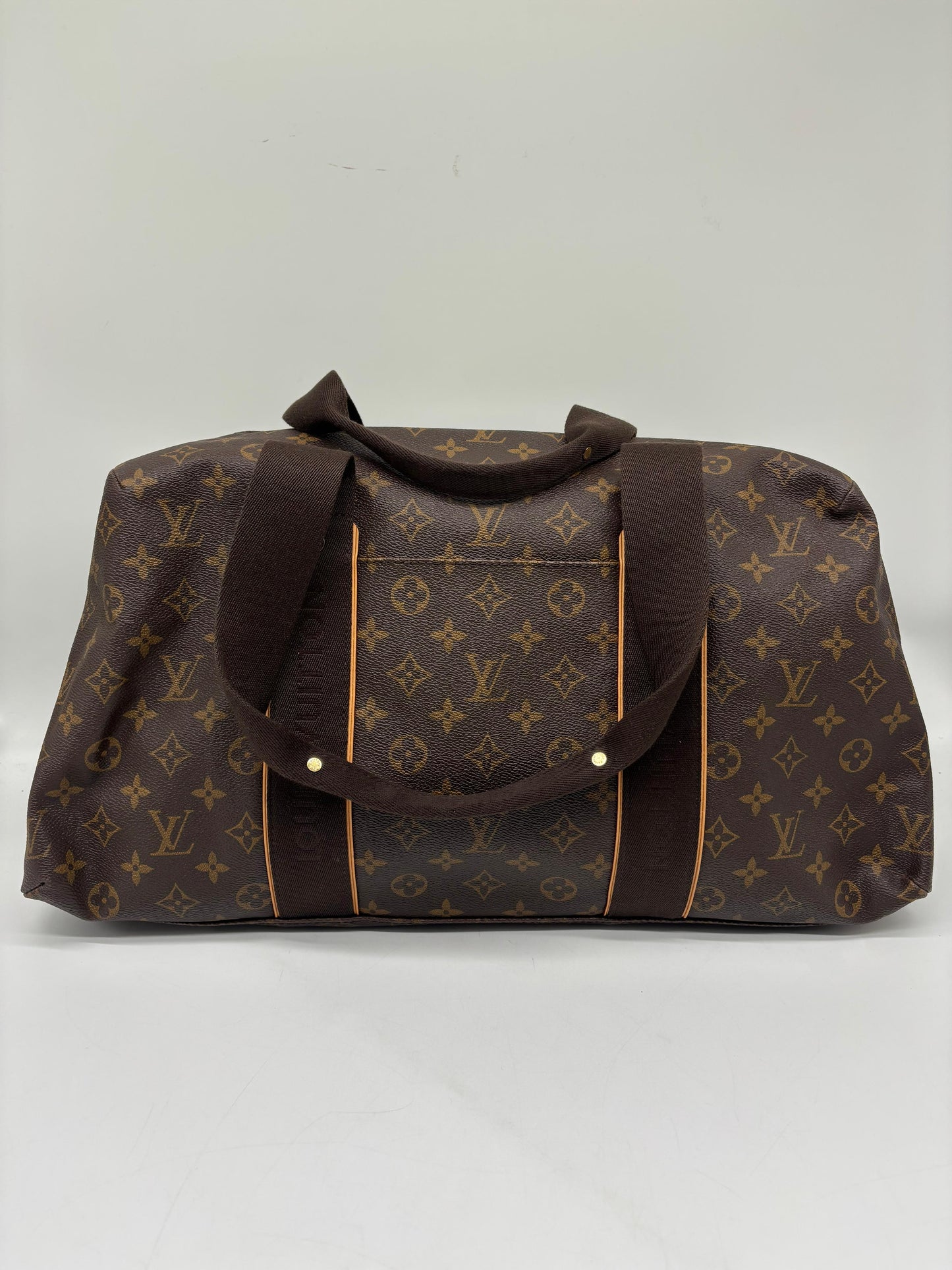 Louis Vuitton Monogram Canvas Weekender Beaubourg MM Bag
Unused
Inclusions: Dustbag