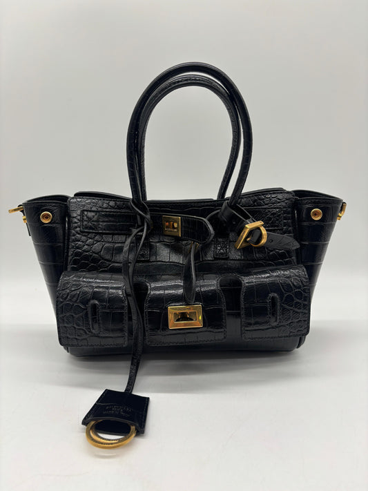 Balenciaga Crocodile Effect Top Handle Shoulder Bag
In Excellent Condition
Inclusions: Dustbag