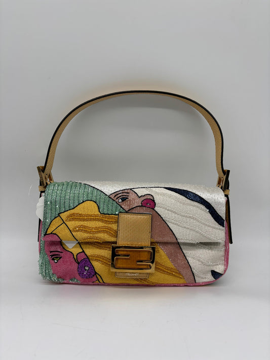 Fendi 1996 Beaded Baguette Shoulder bag
In Very Good Condition 
Inclusions: Dustbag