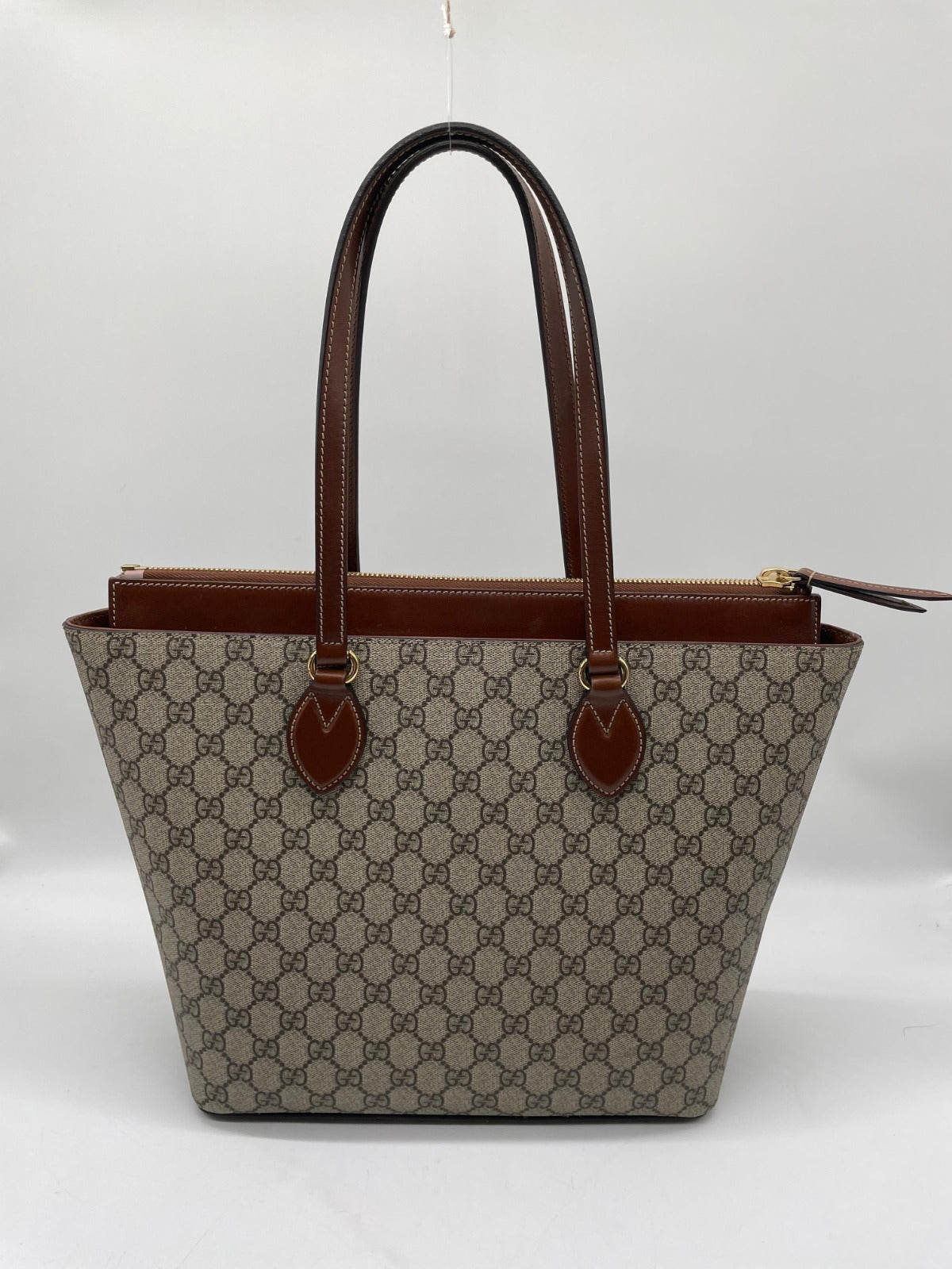 Gucci Ophidia Medium Tote Bag GG Supreme Canvas 
Very Good Condition
No iIclusions