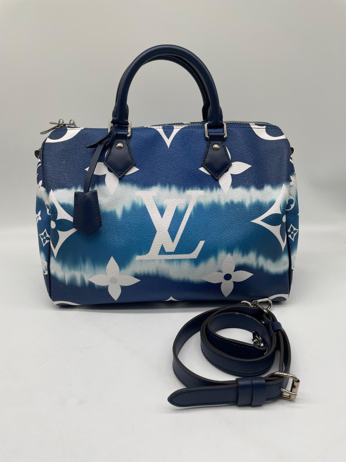 Louis Vuitton Speedy Bandouliere LV Escale 30 Bleu
With Dust Bag