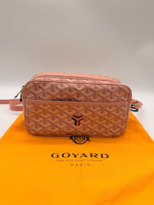 Goyard Cap-Vert PM Bag In Powder Pink Excellent Condition
comes With Dust Bag