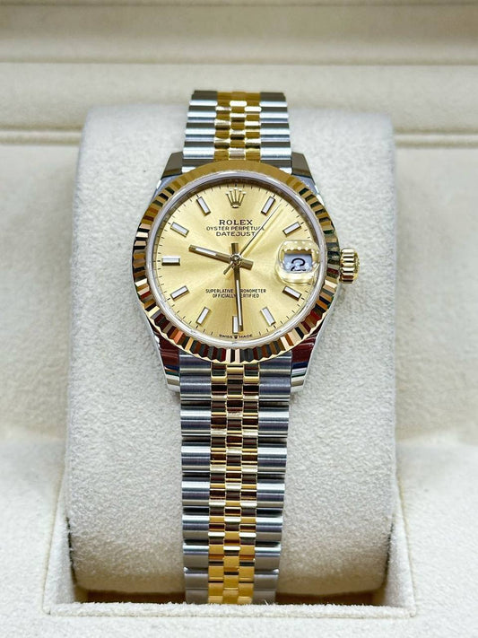 Rolex Ladies Datejust 31mm Steel/Gold Automatic 278273. 2024