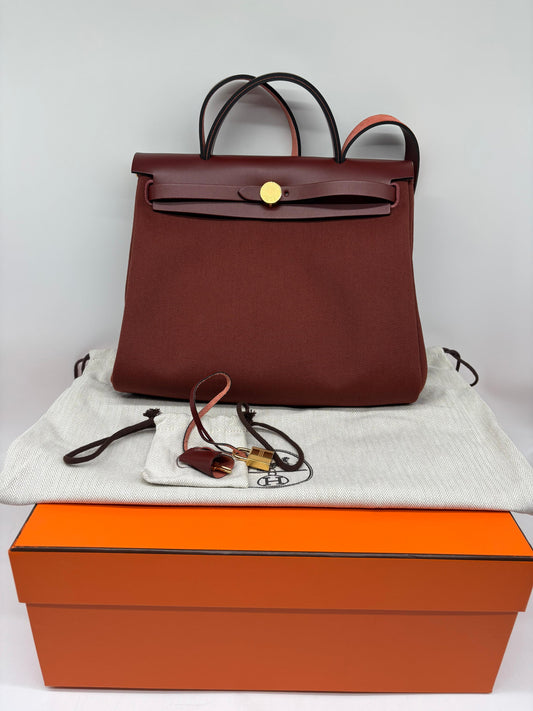 Hermès Herbag Zip 31 Brown 
Stamp K 2025
Comes in Full Set With Store Receipt