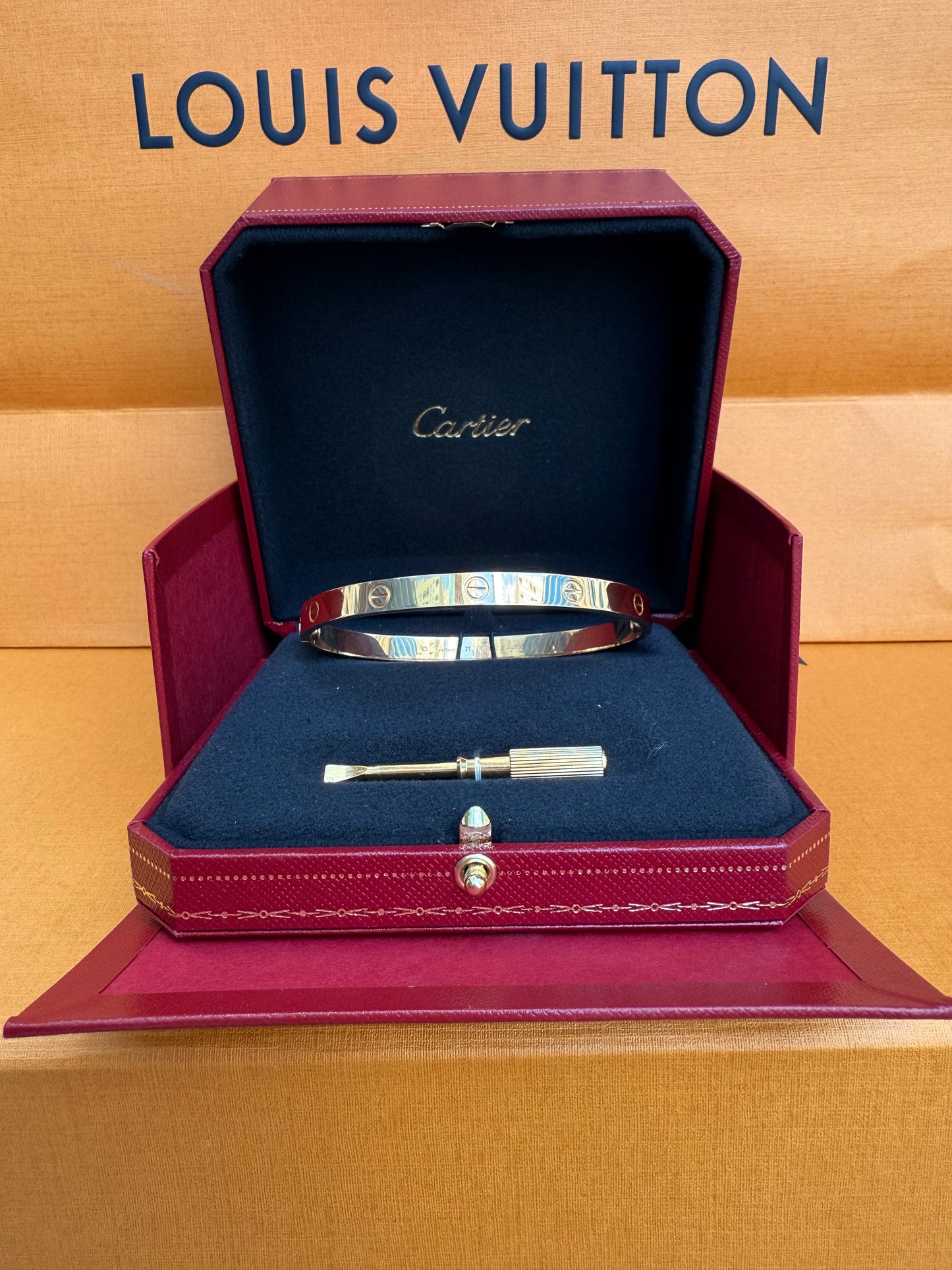 Cartier Love Bracelet Classic 21 Size Rose Gold Used 2019 Year