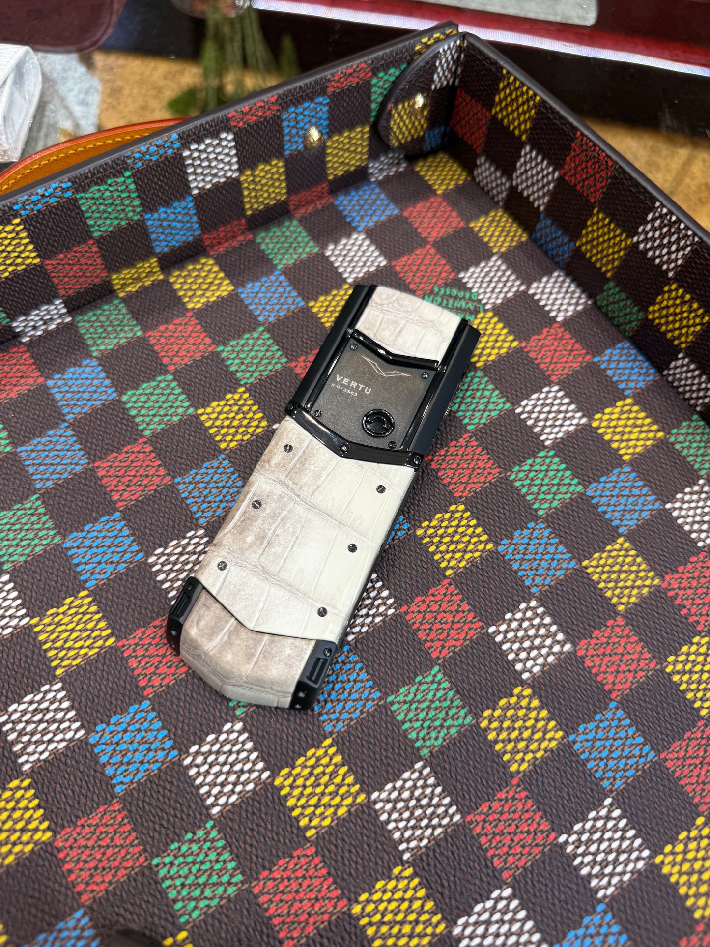 VERTU Himalayan Croco Leather With Diamond. New