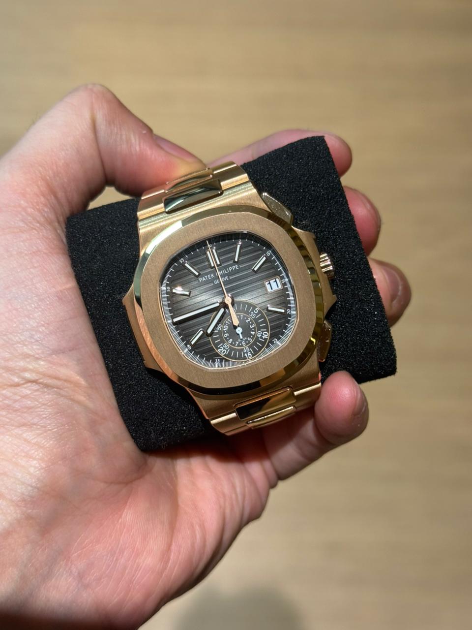 Patek Philippe 5980/1R Very Good Condition 2024 Full Set